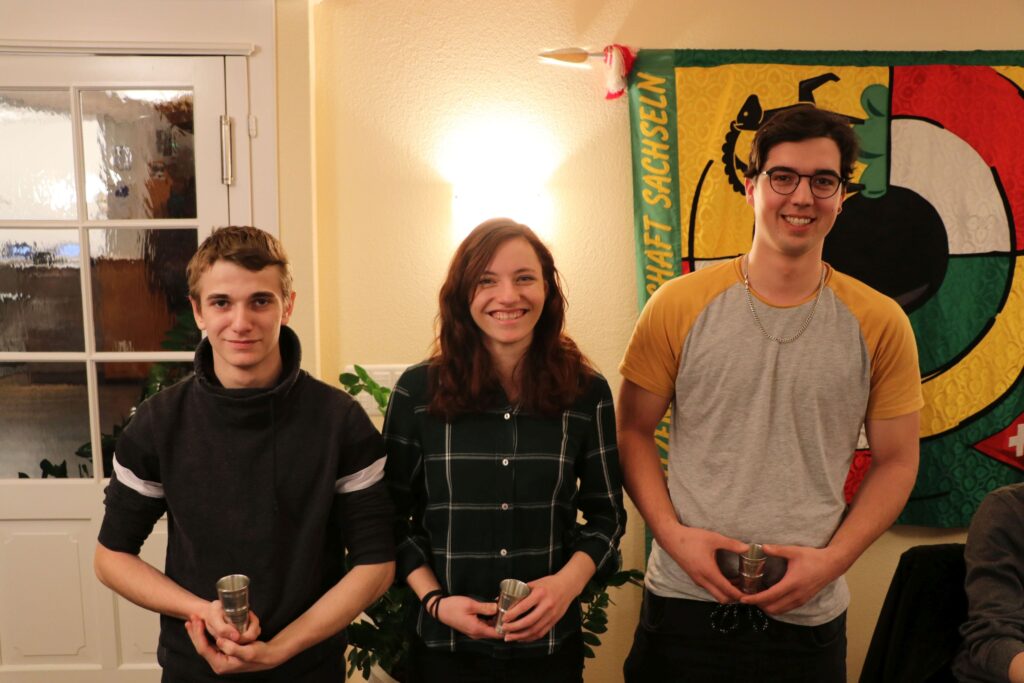 Die glücklichen Sieger der Jungschützenkurse: Oliver Horisberger, Sandra Omlin, Stefan Rohrer (v.l.) 